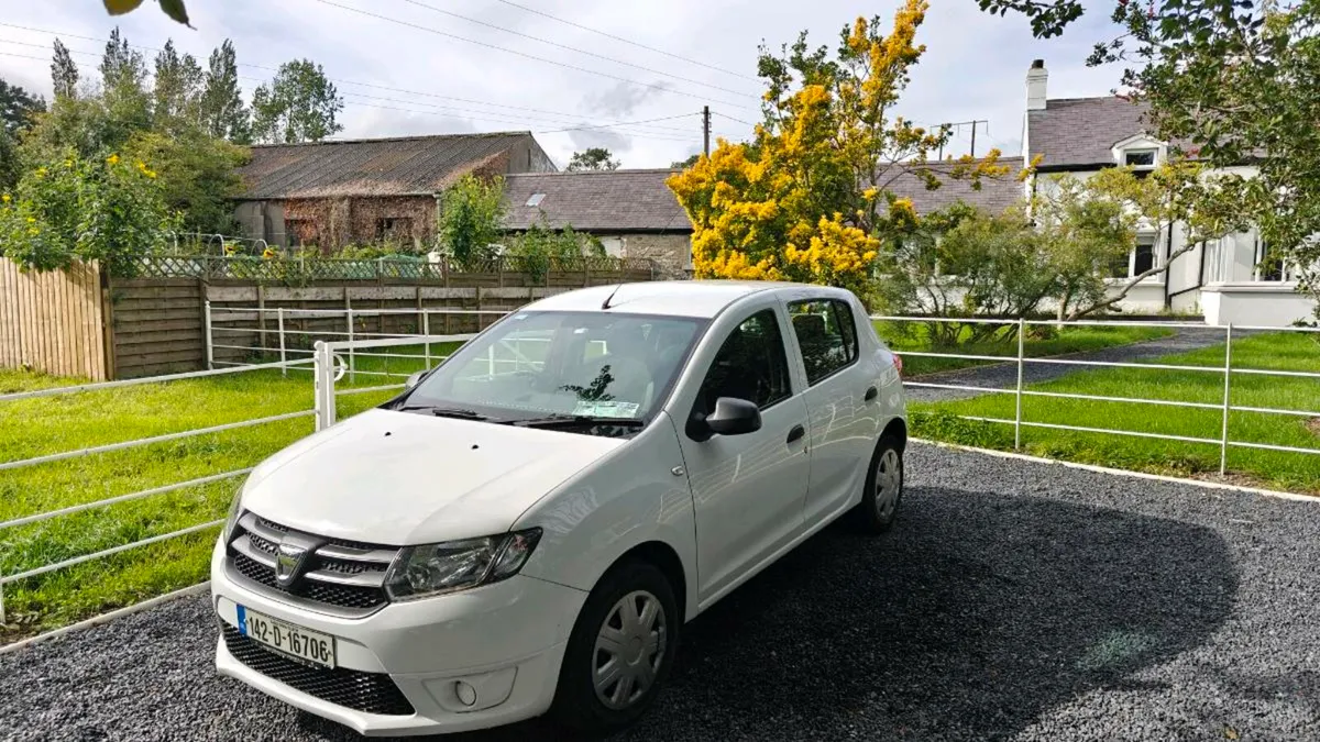 142 Dacia Sandero - Image 2