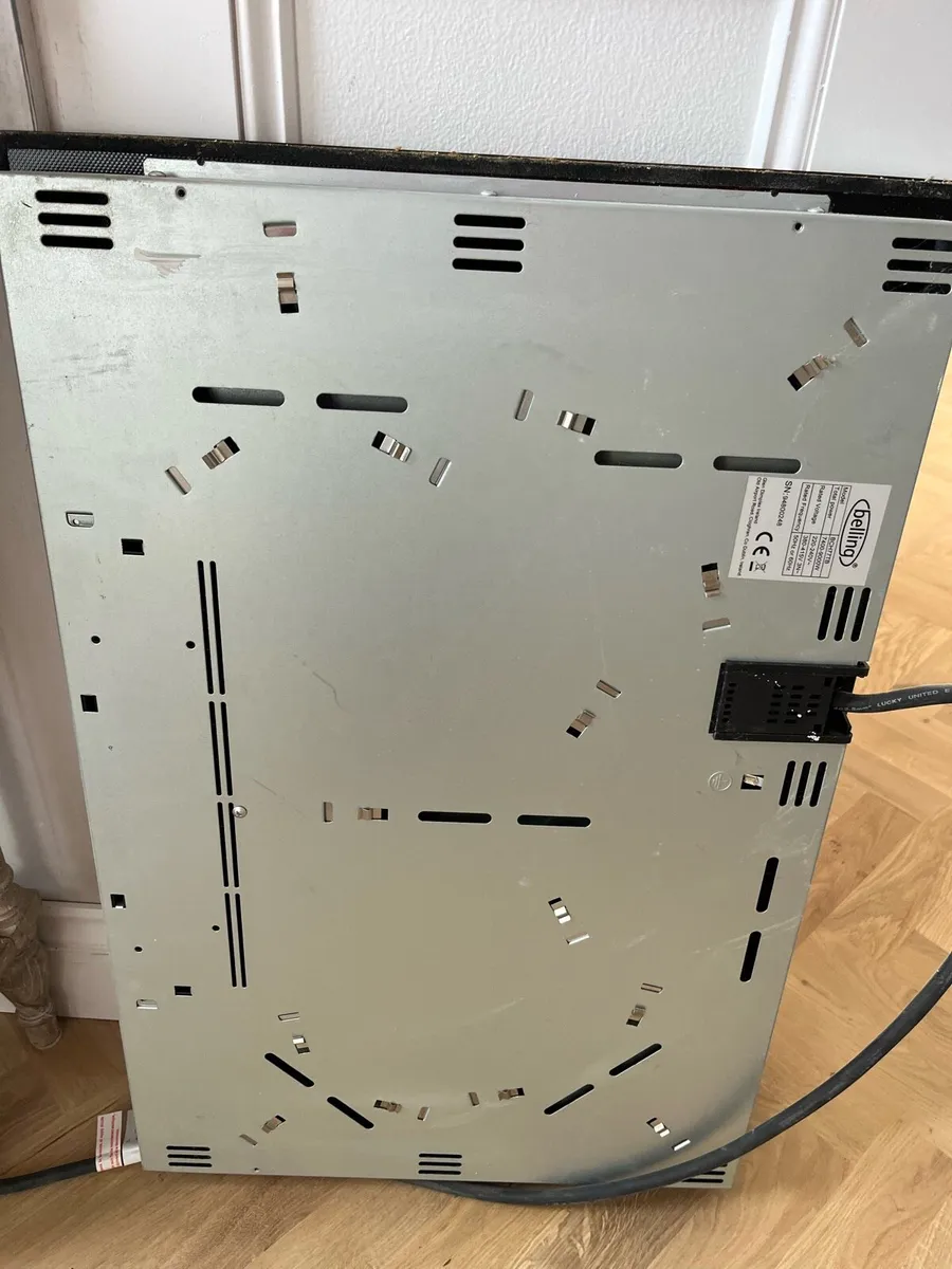 Electric hob - Image 2