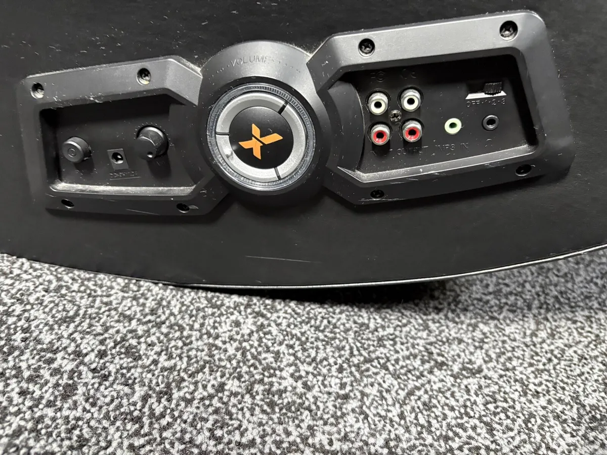 X Rocker gaming chair - Image 3