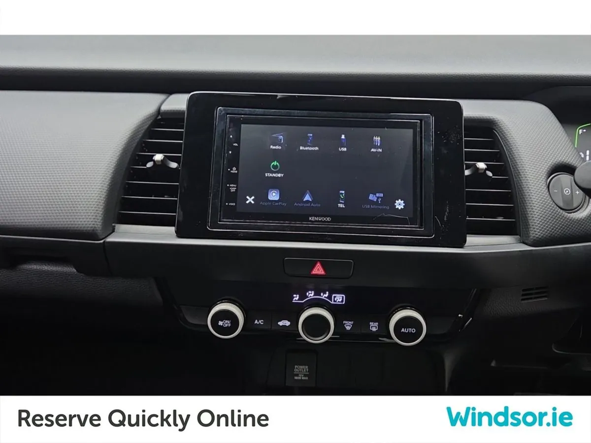 Honda Fit Hybrid Auto - Image 4