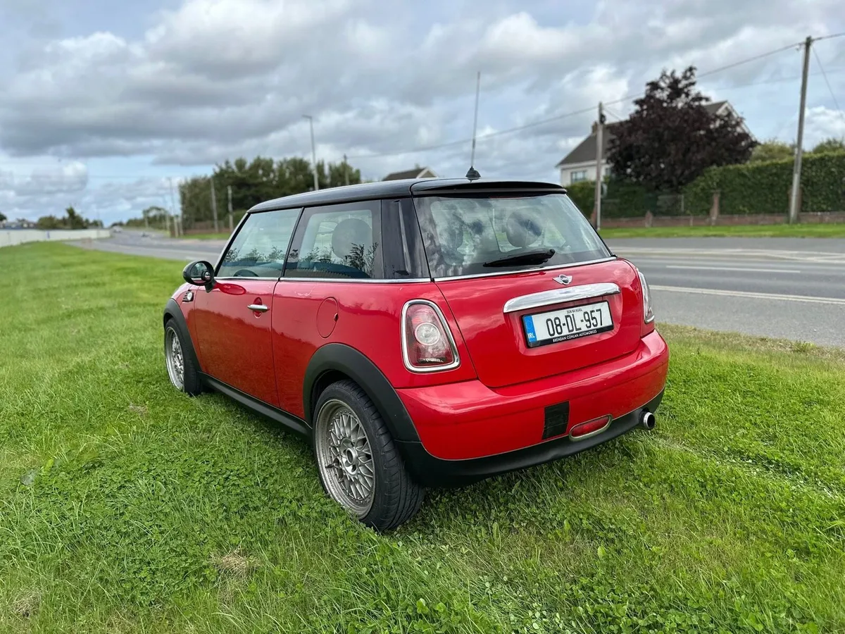 Mini cooper Automatic new nct10/26 tax1026 - Image 3