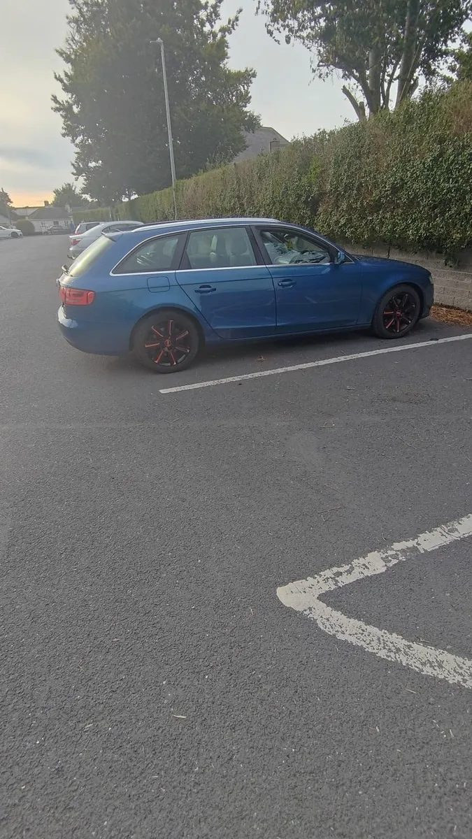 Audi A4 2011 - Image 4