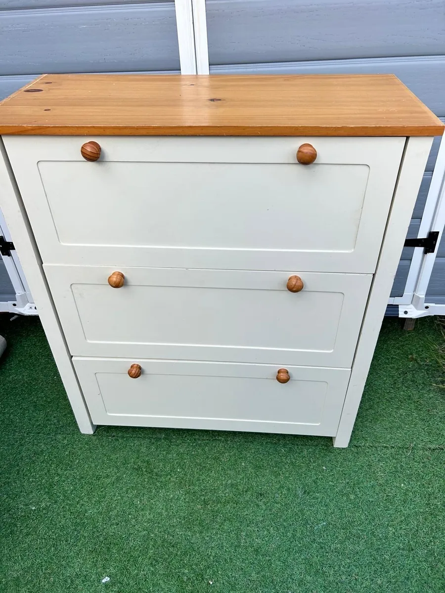 Chest of drawers - Image 1