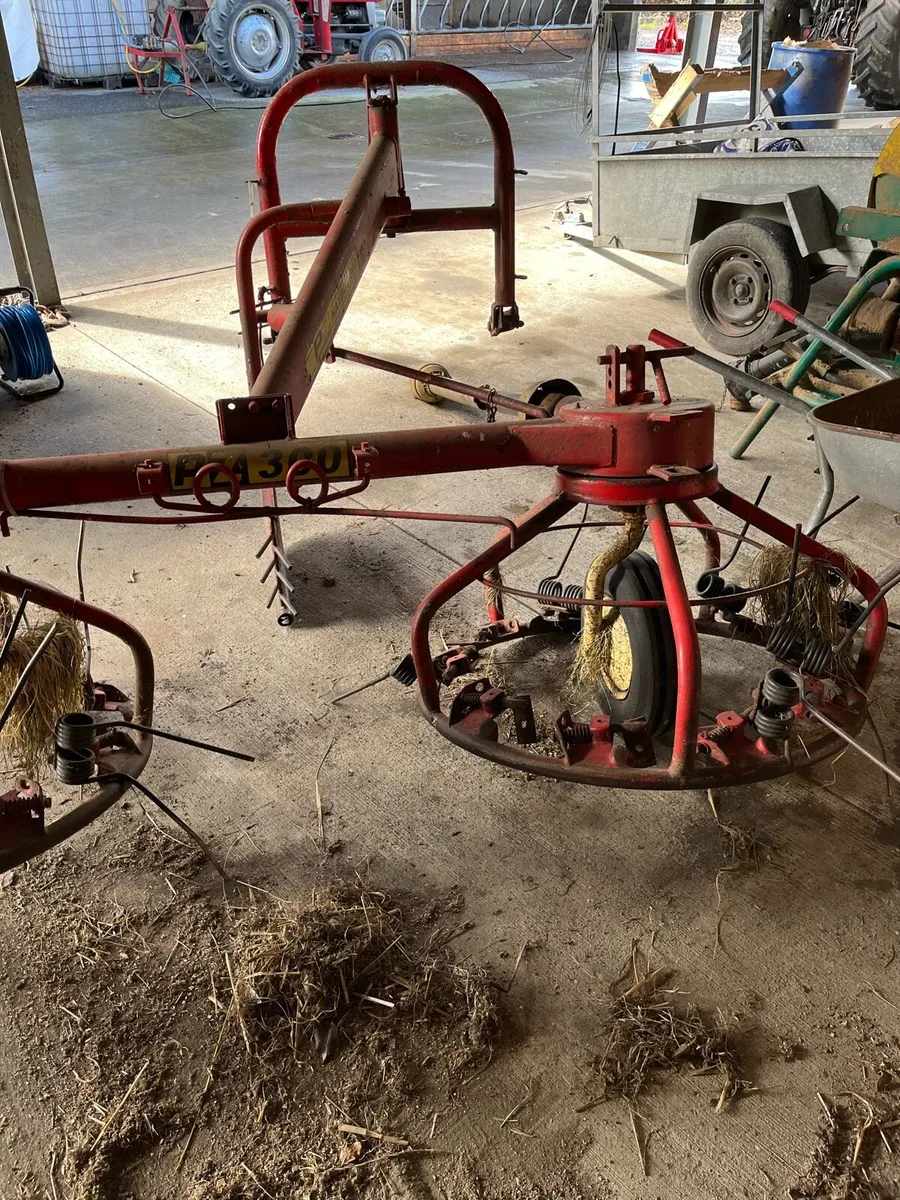 PZ 300 Tedder - Image 2