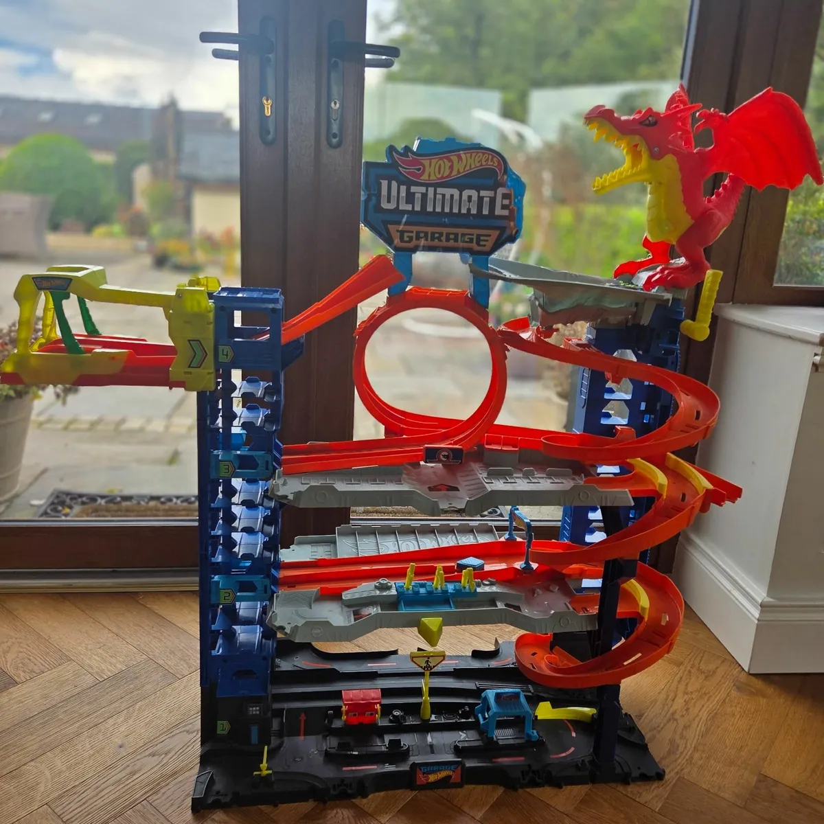 Hot Wheels Toy Garage
