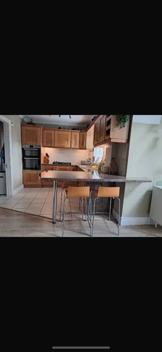 Kitchen - Image 2