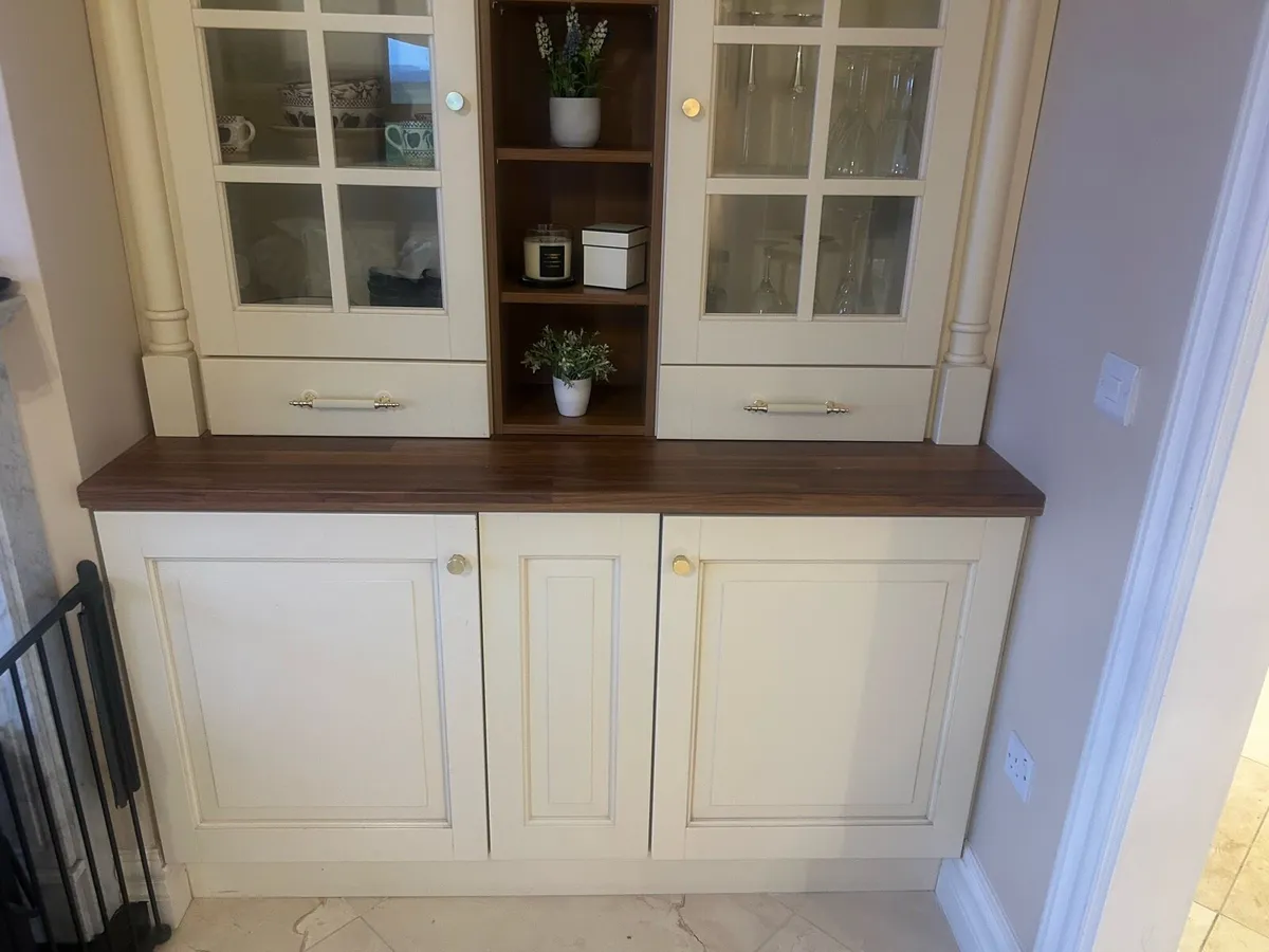 Kitchen cabinet - Image 3