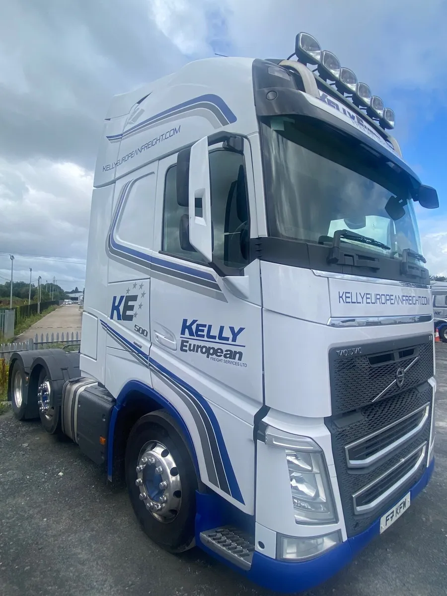 Volvo Other 2015 - Image 2