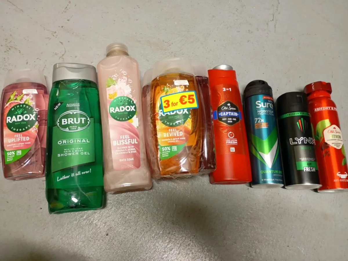 Shower gel and deodorant spray - Image 1