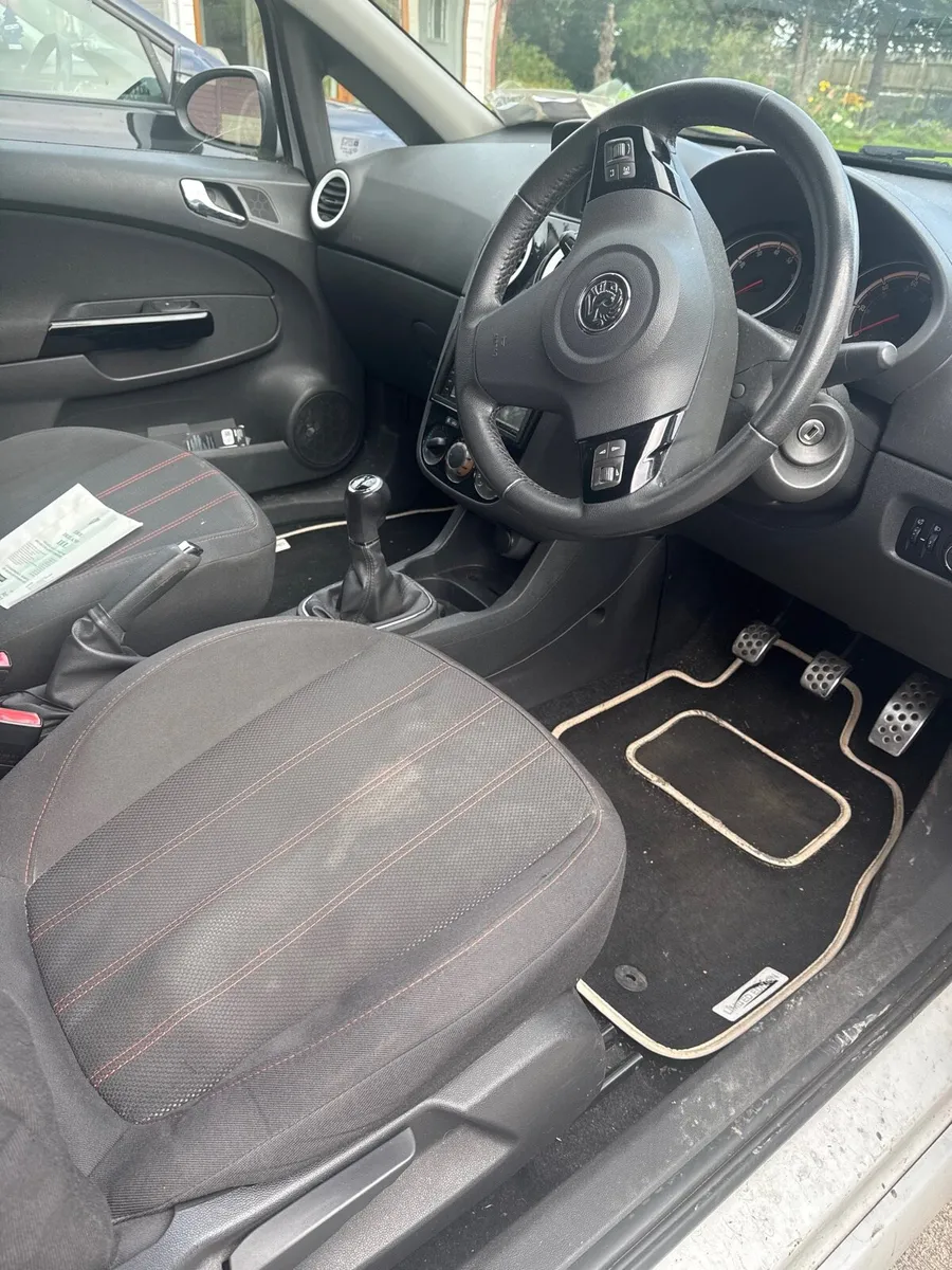 Vauxhall Corsa Limited Edition - Image 2