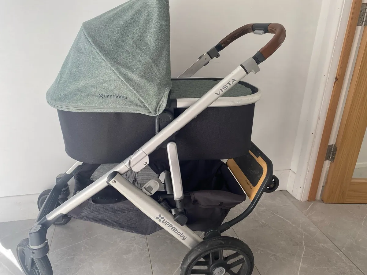Uppababy Vista Pushchair & Carrycot - Image 1