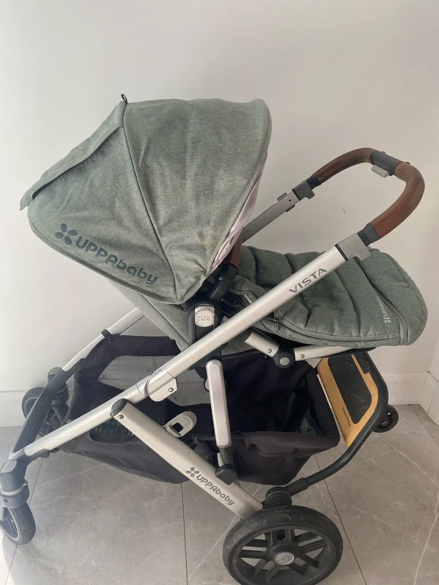 Uppababy Vista Pushchair & Carrycot - Image 3