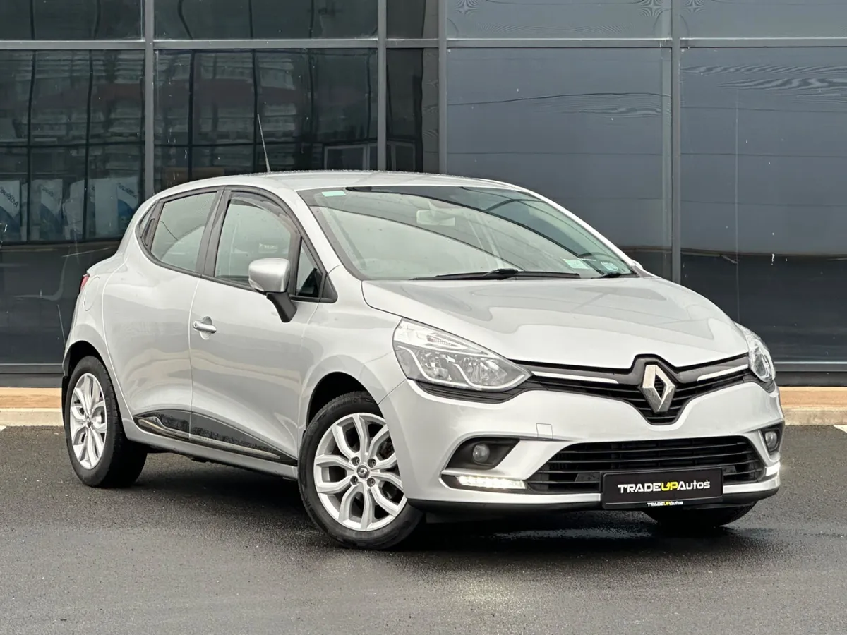 Renault Clio 2019 *1Owner - Image 2