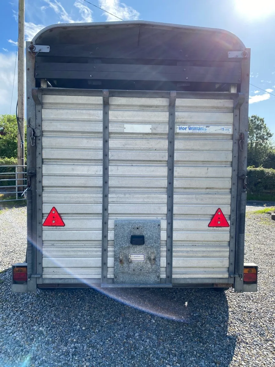 Iforwilliams 10 x 5 cattle box - Image 3