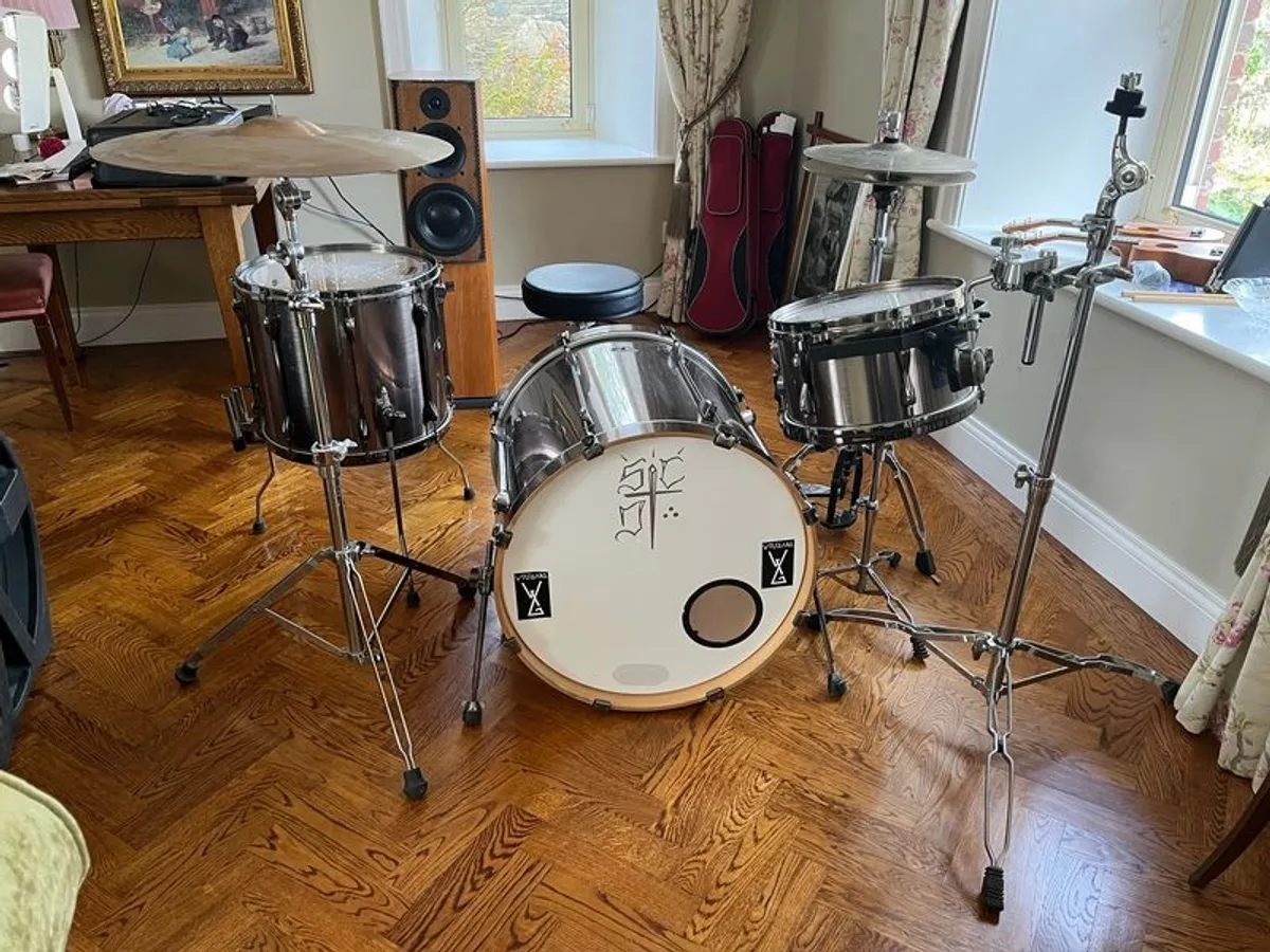 Drum Kit with Hard Cases - Image 1