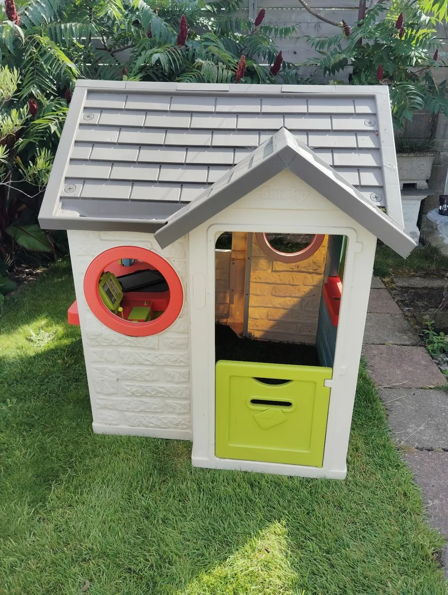 Playhouse - Image 2