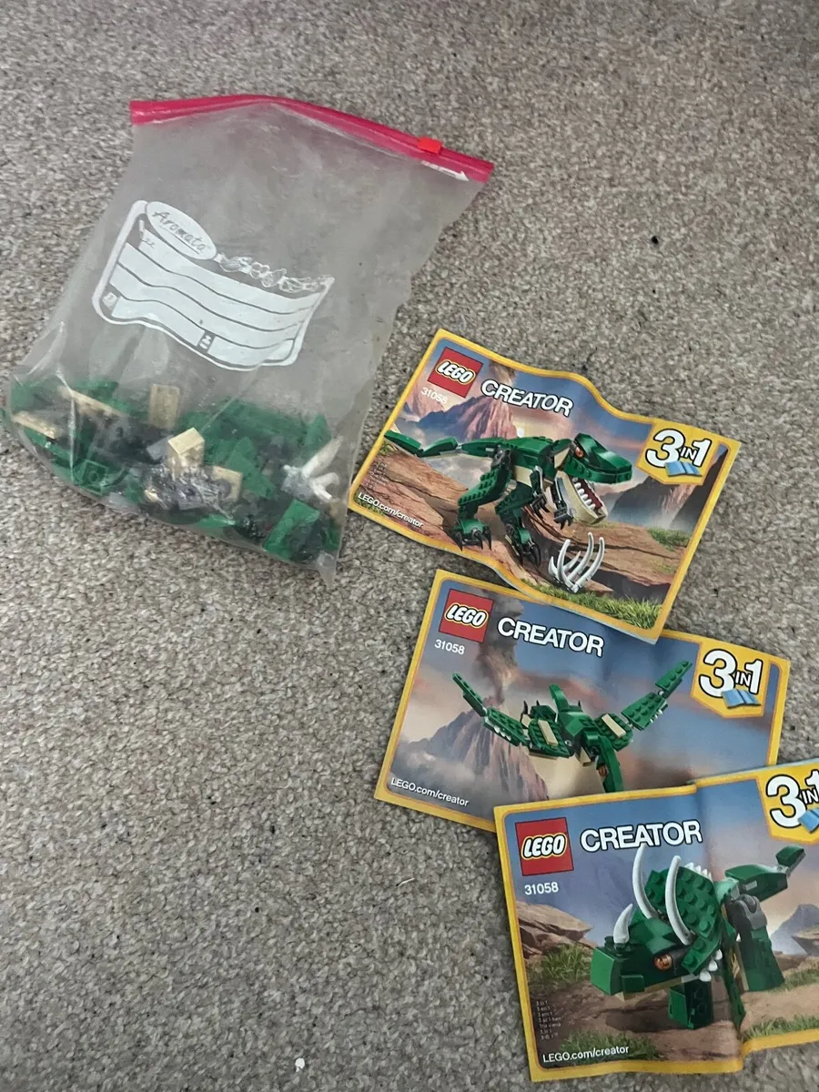 Lego 31058