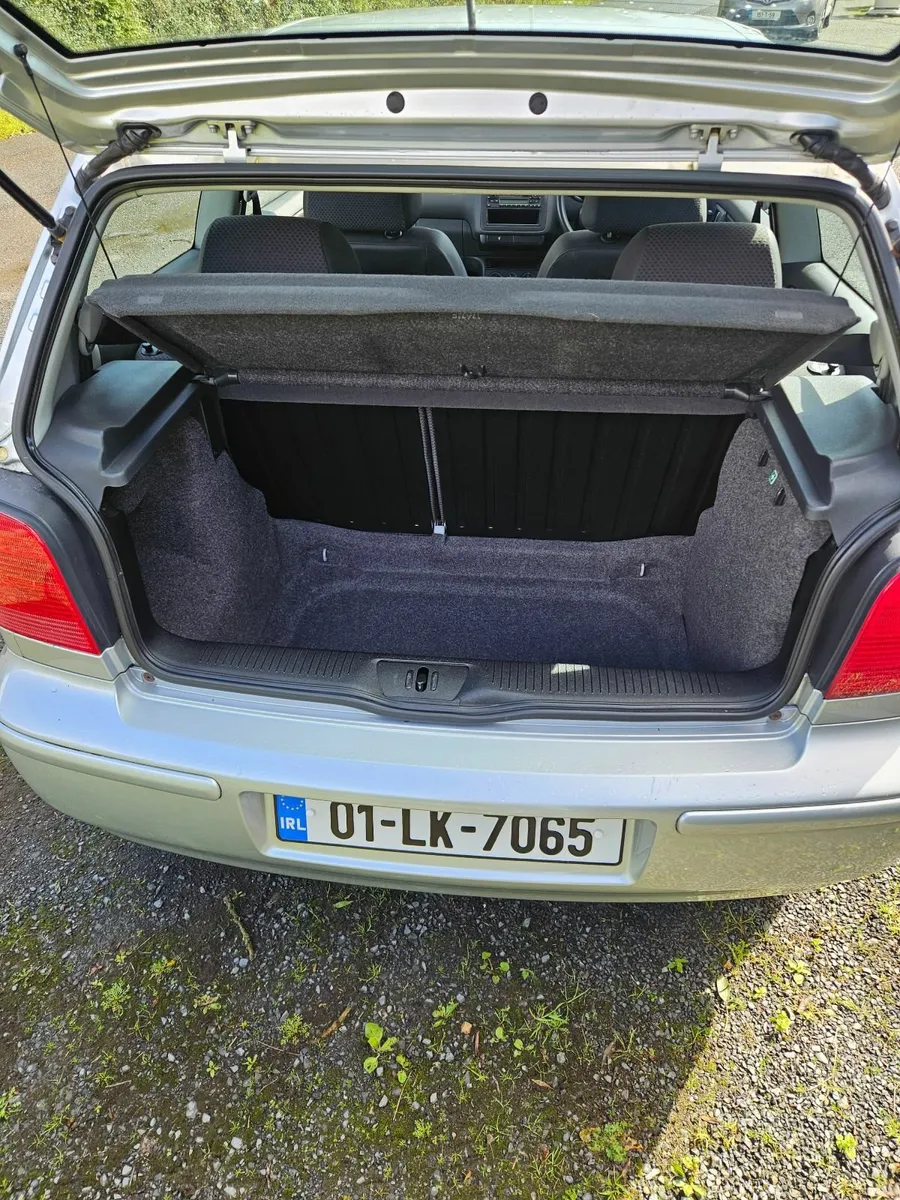 Volkswagen Polo 2001 - Image 4