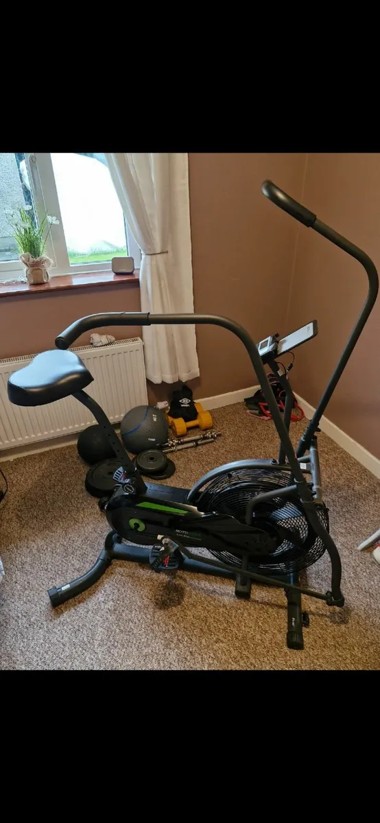 Air bike - Image 1