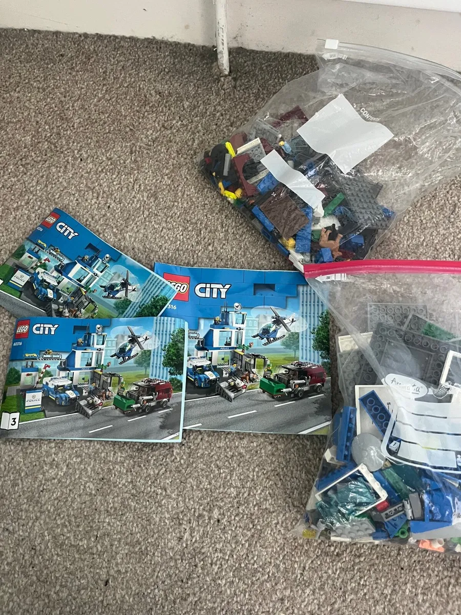 Lego 60316