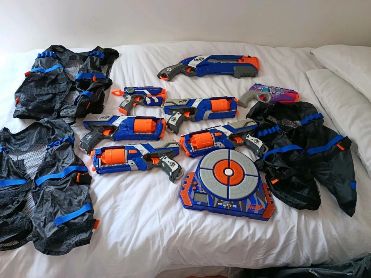 Nerf guns and jackets - Image 2