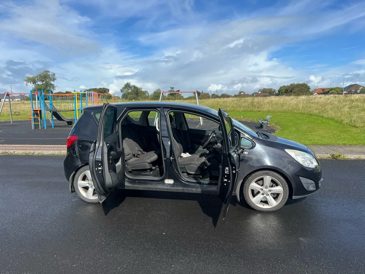 2011 opel meriva automatic1.7d nct 05/26 tax 01/26 - Image 4