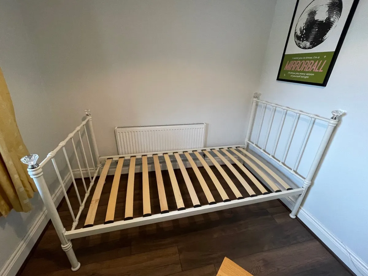 Single bed frame - Image 2