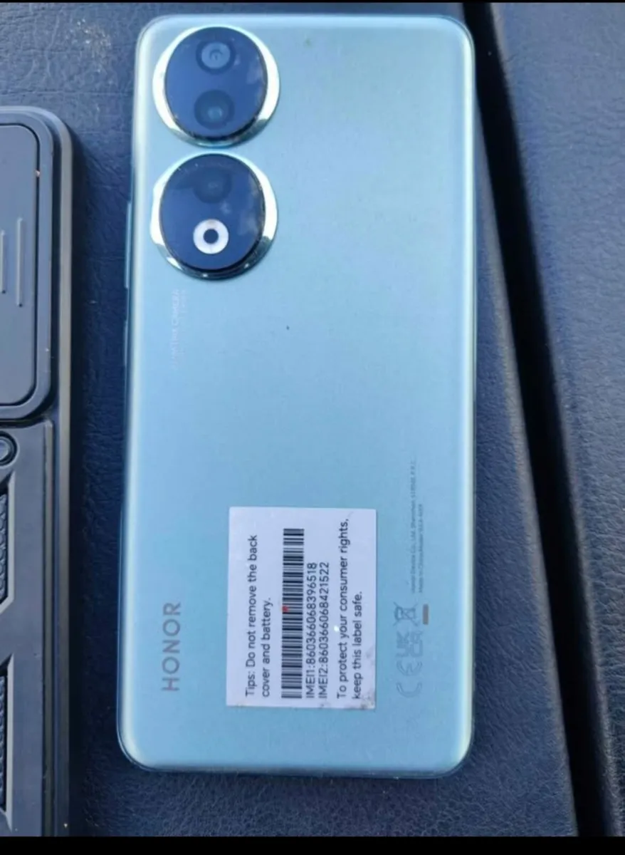 Honor 90 - Image 1