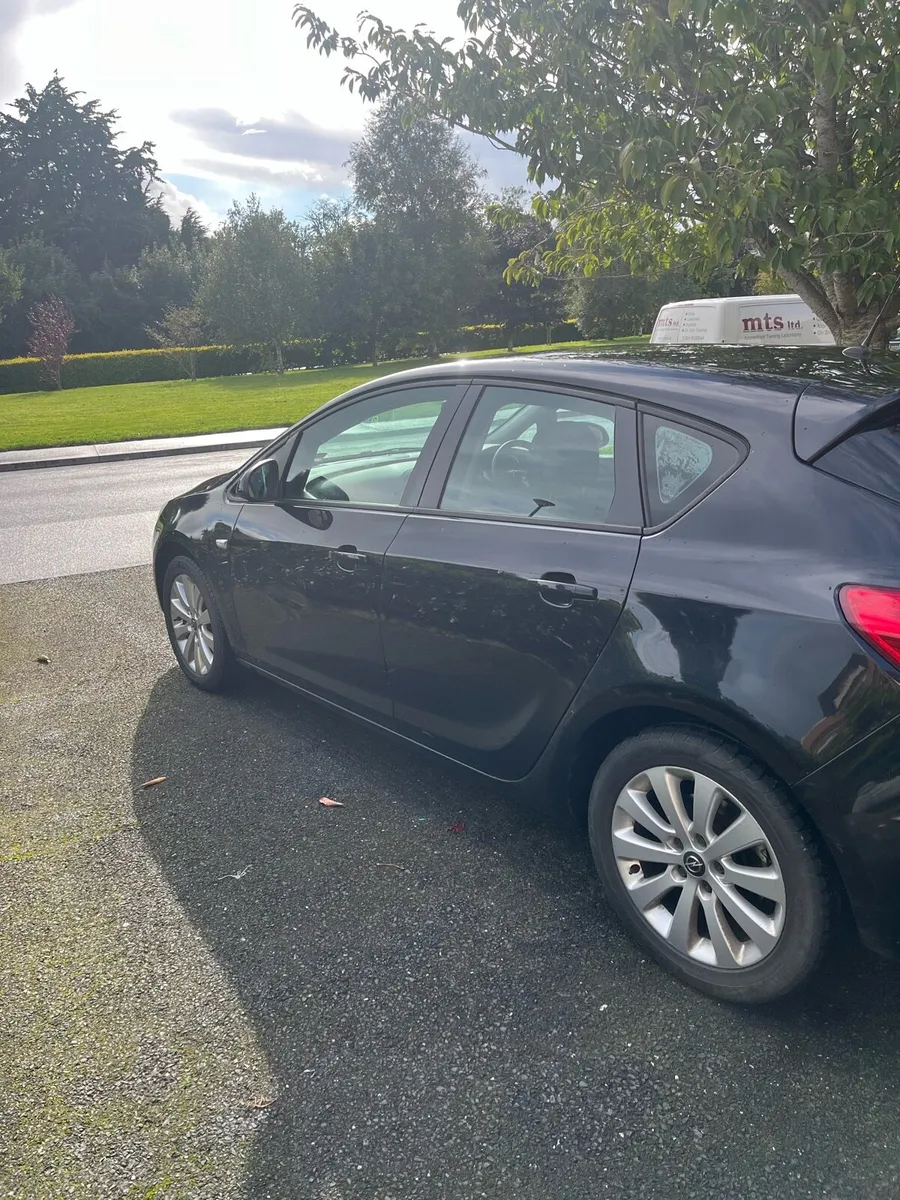Vauxhall Astra - Image 3