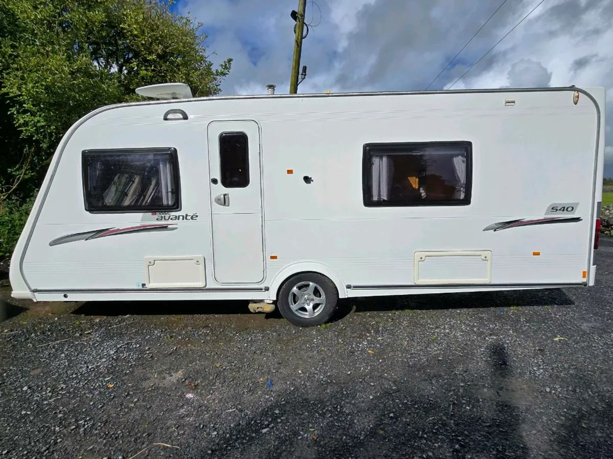 Caravan - Image 1