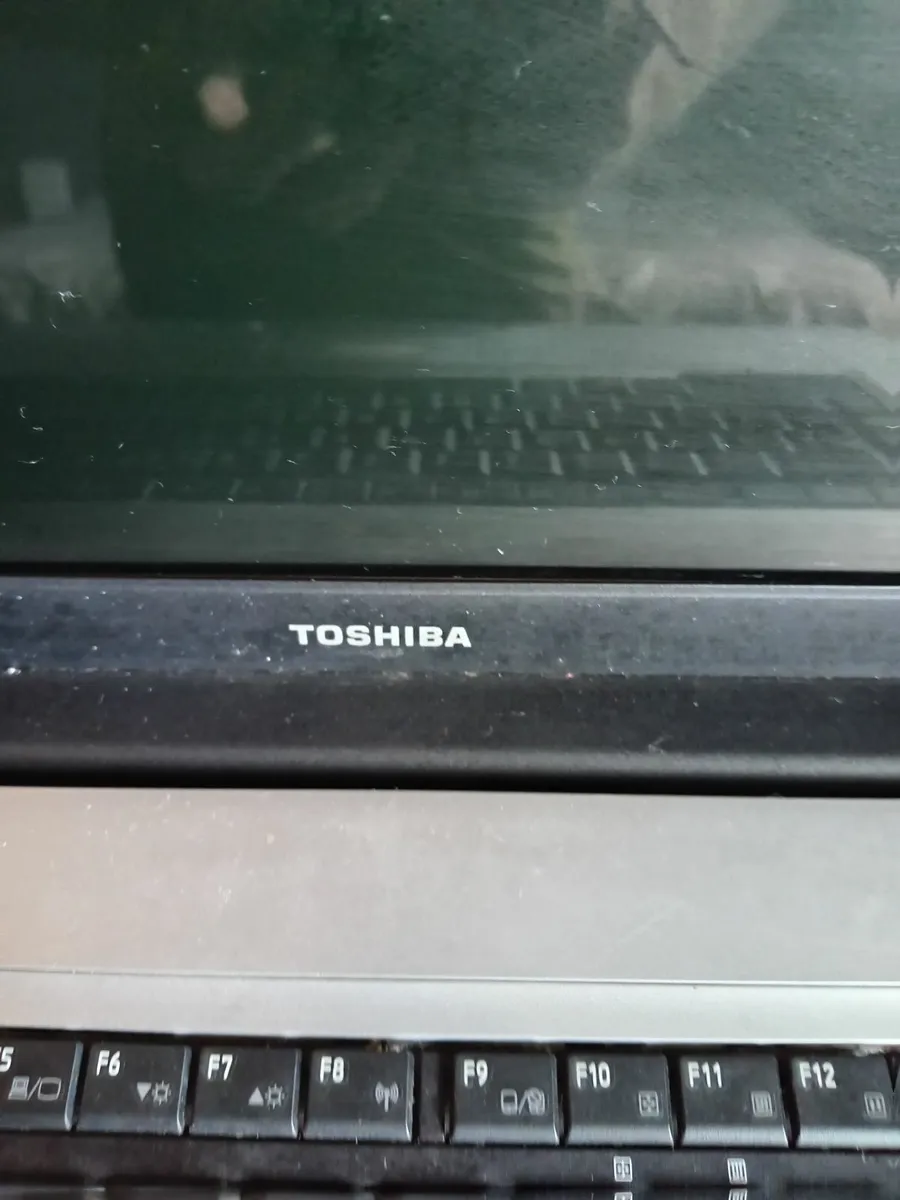 Laptop - Image 1