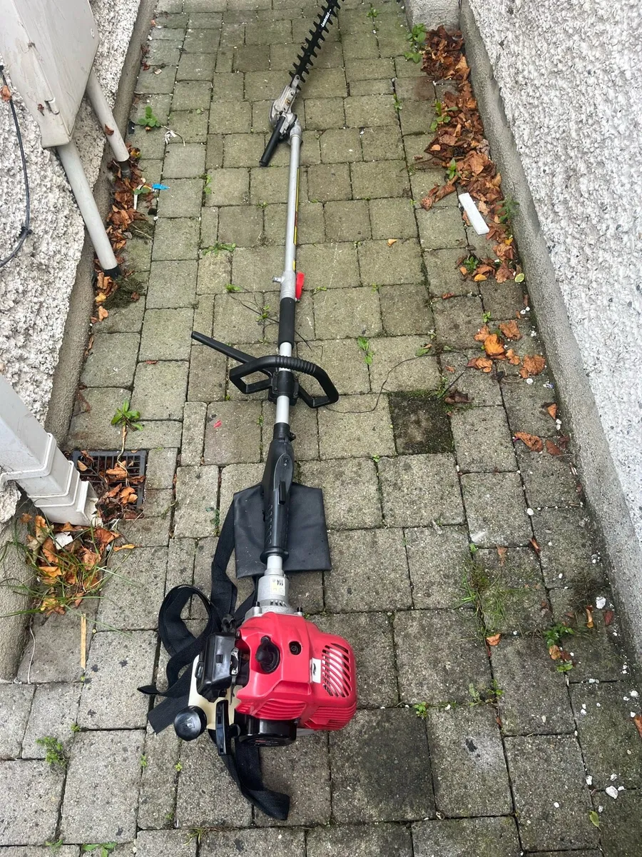 Hedge trimmer - Image 1