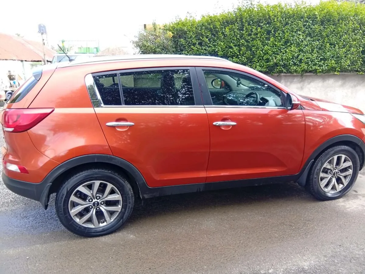 2014 Kia Sportage - Image 2