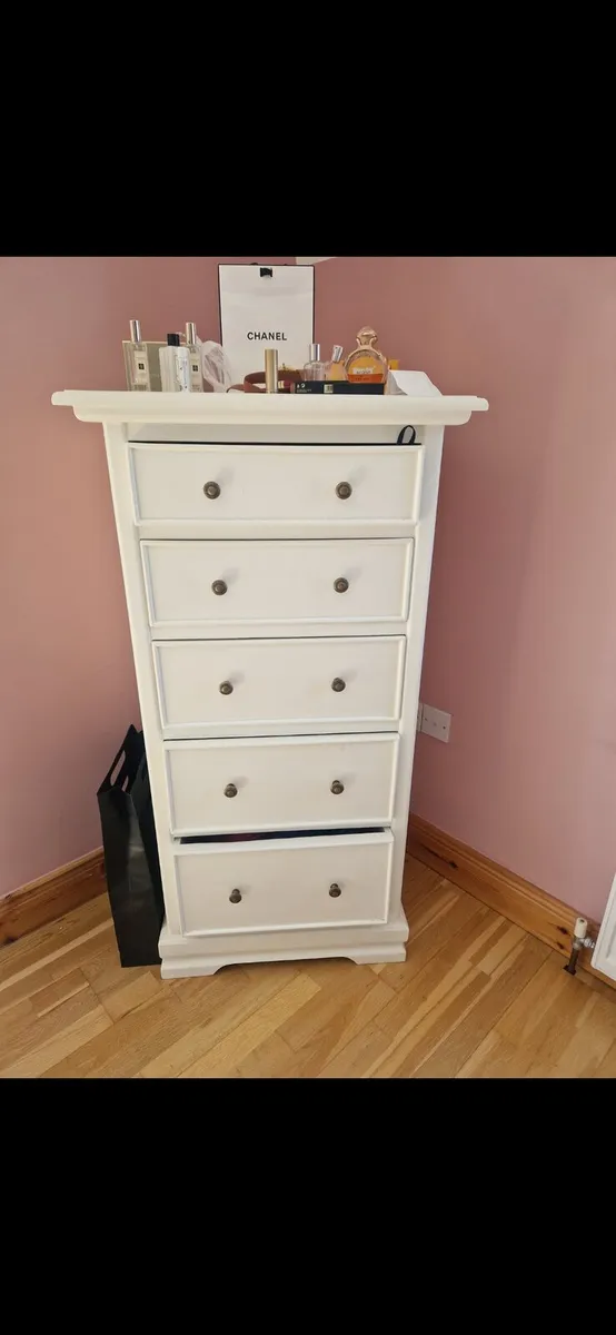 6ft bedroom set - Image 2