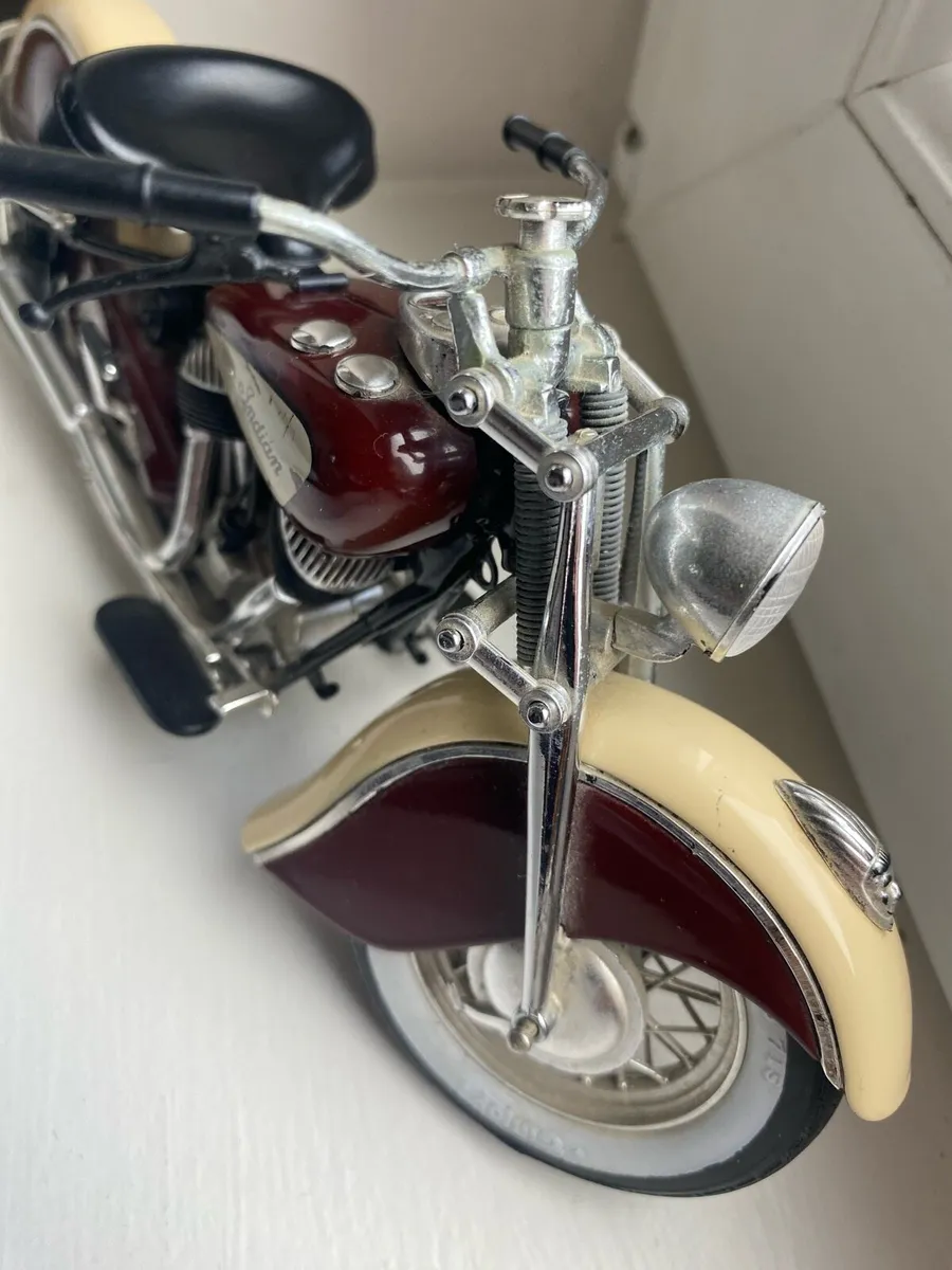 Indian Motorcycle Model - Image 4