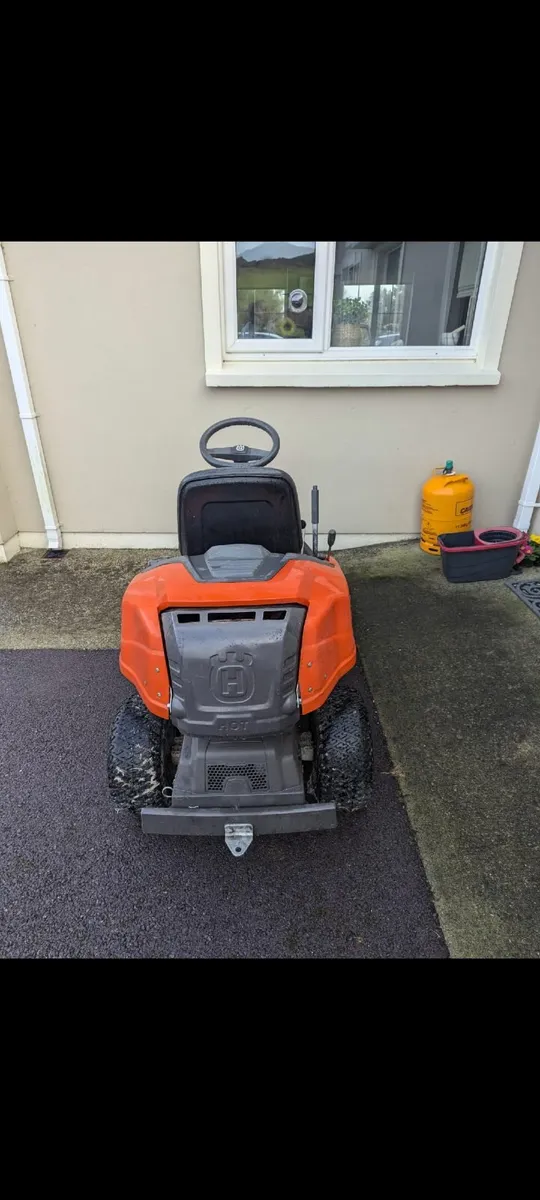 Husqvarna Ride on Mower - Image 4
