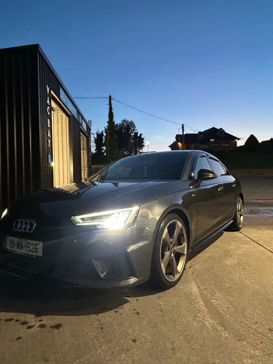 2019 Audi A4 S Line Black Edition - Image 4