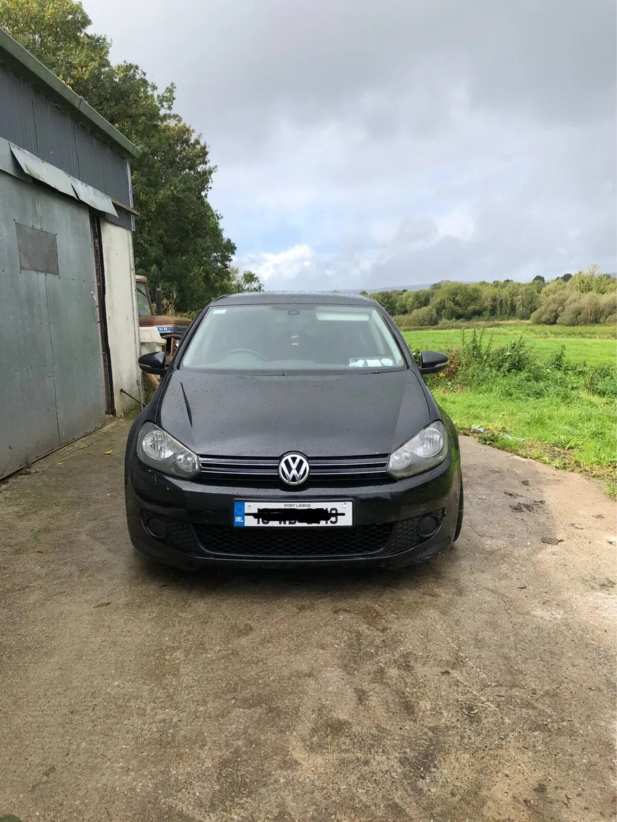 Volkswagen Golf 2010 - Image 1