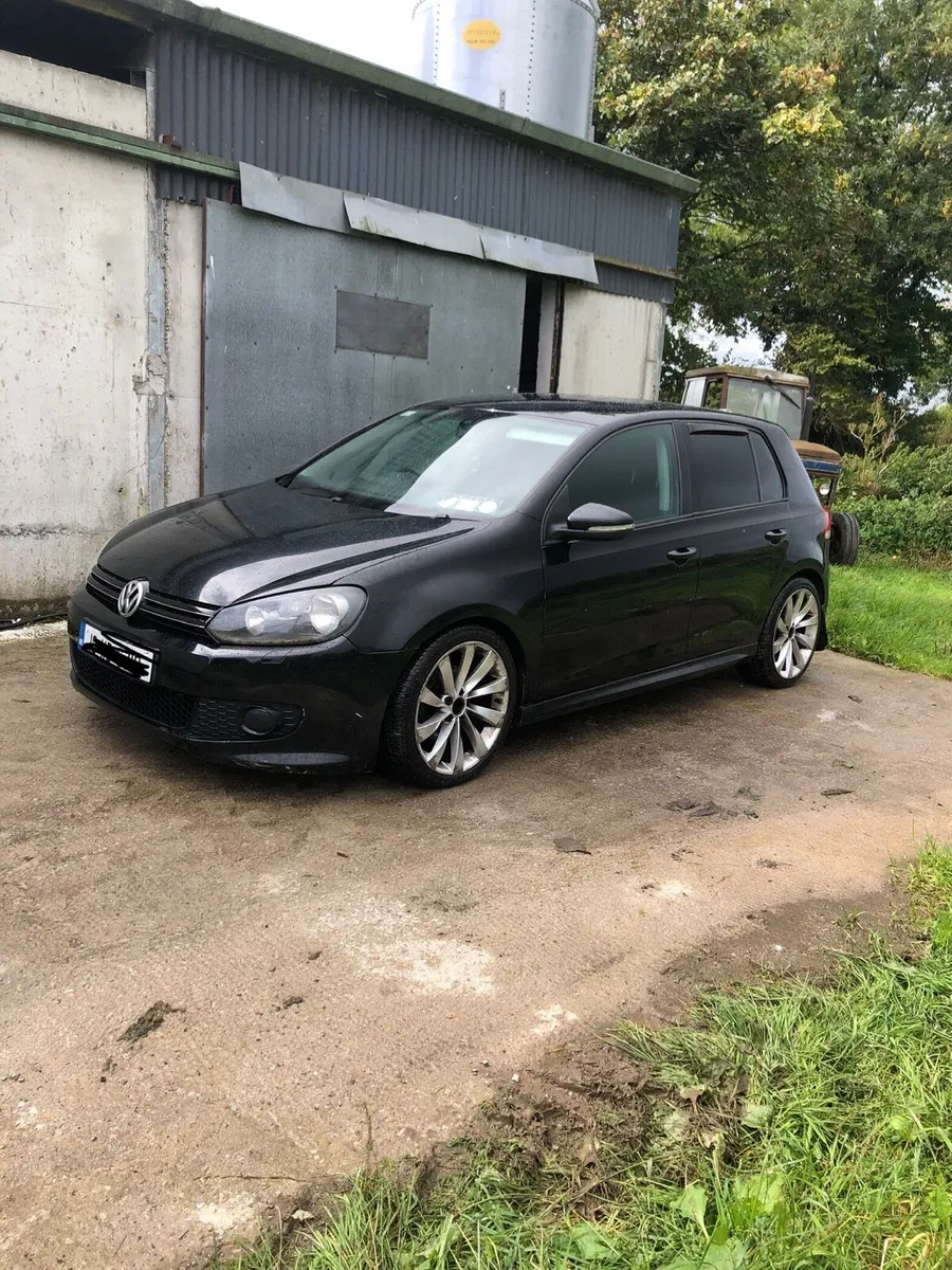 Volkswagen Golf 2010 - Image 3