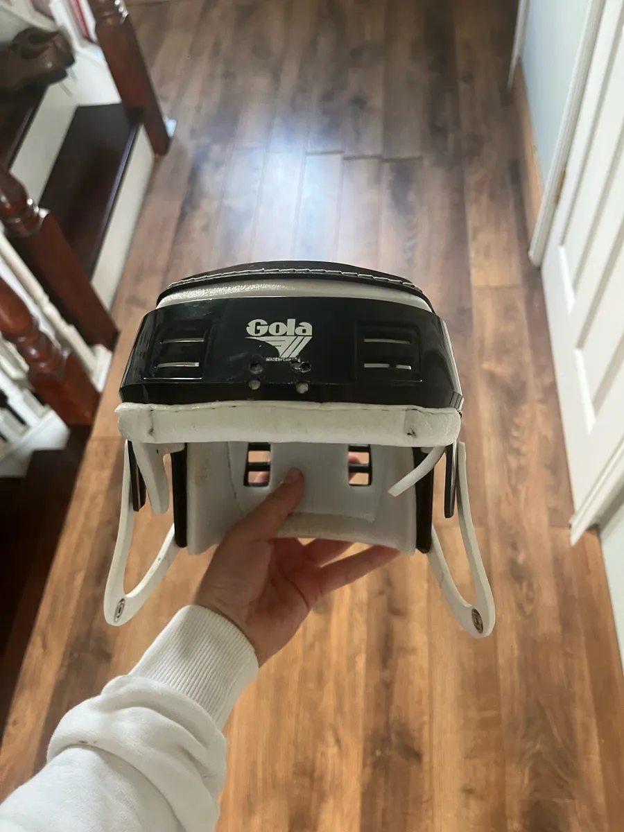 Gola hurling helmet - Image 2
