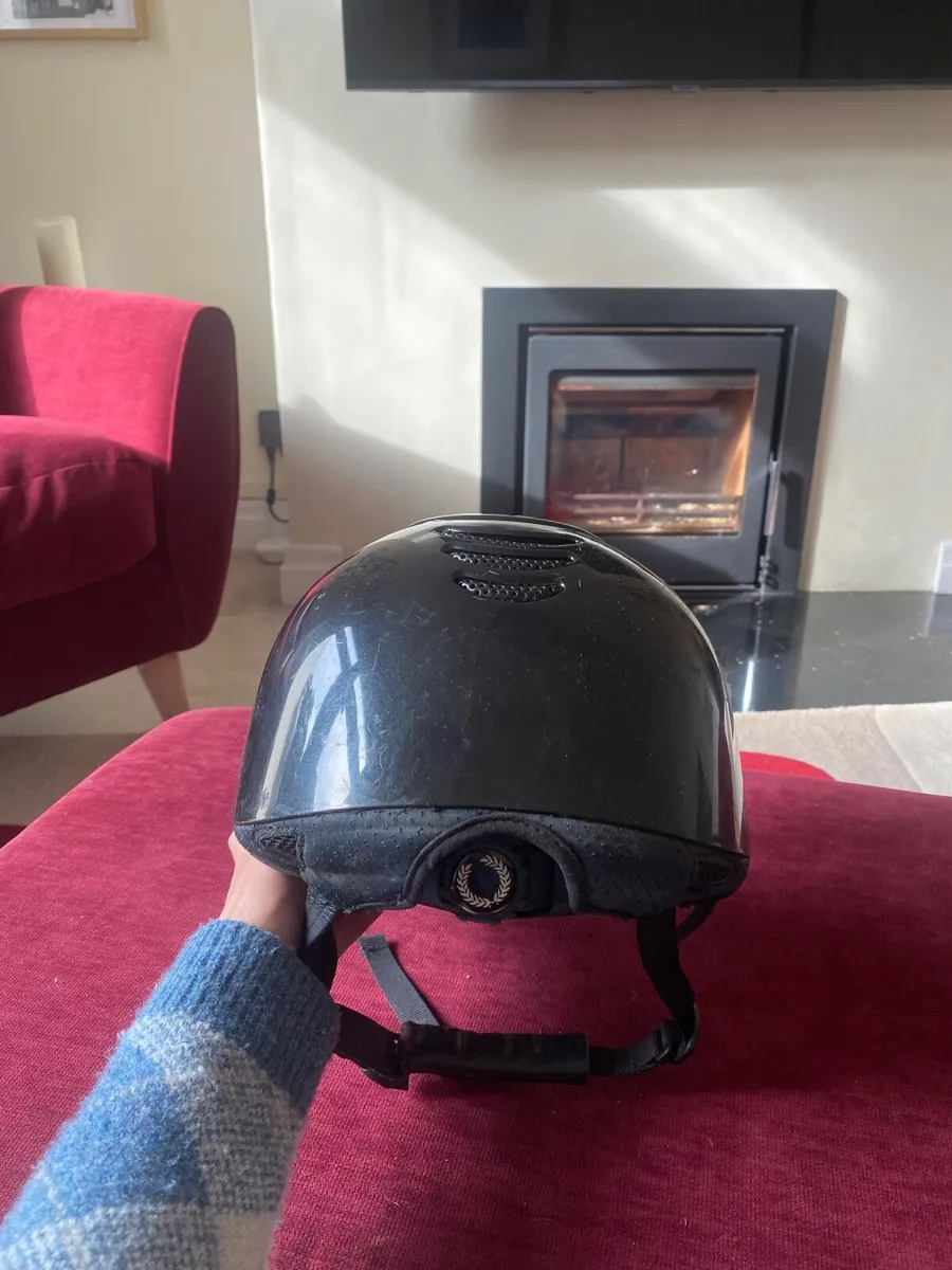 Champion air tech Deluxe horseriding helmet black - Image 3