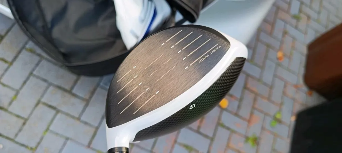 Taylormade Sim 2 Driver - Image 3