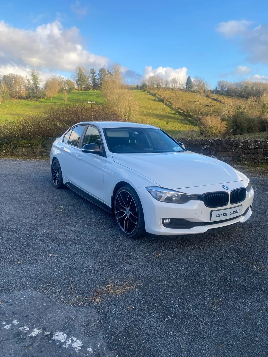 BMW 320d - Image 2