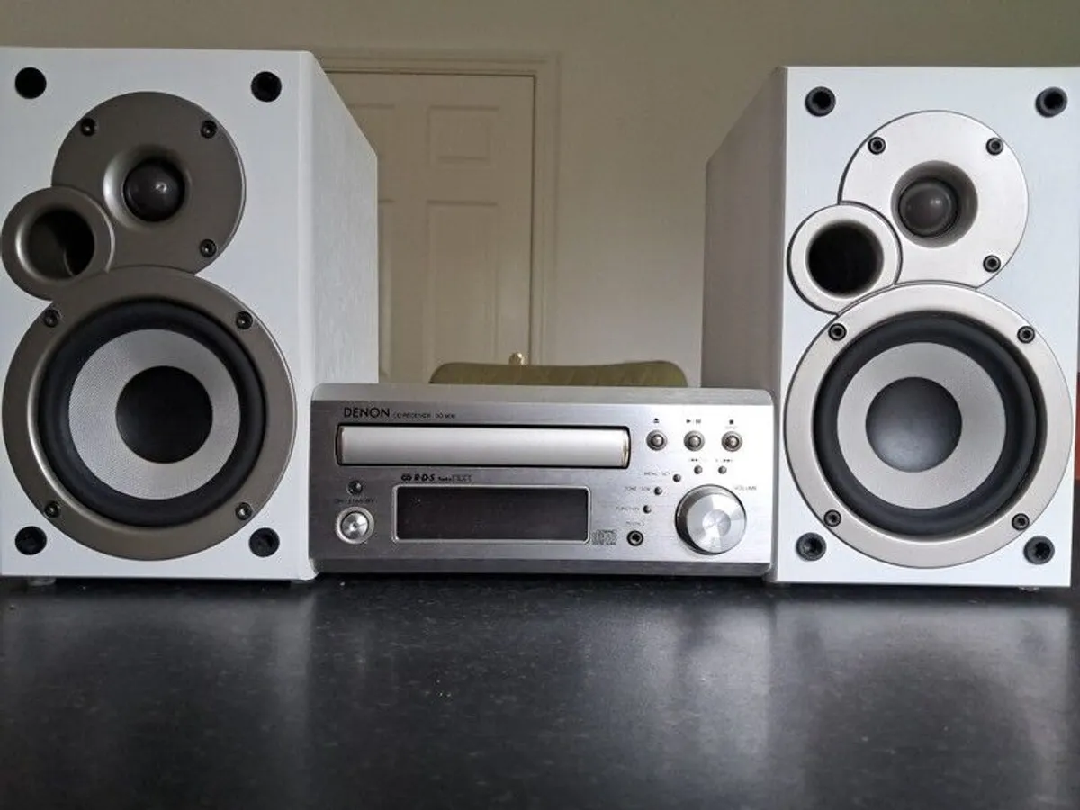 Denon Ud-m30 Tuner Cd Player. - Image 1