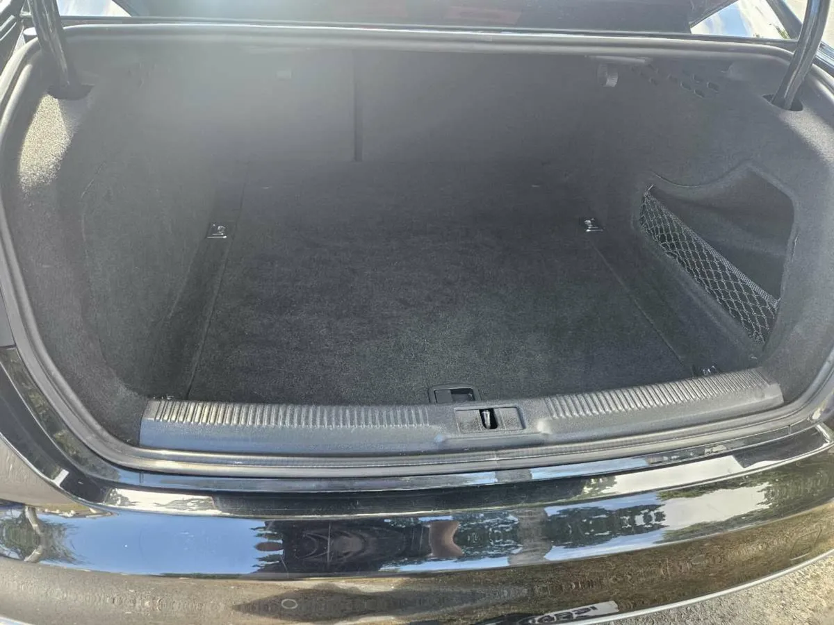 Car - Image 2