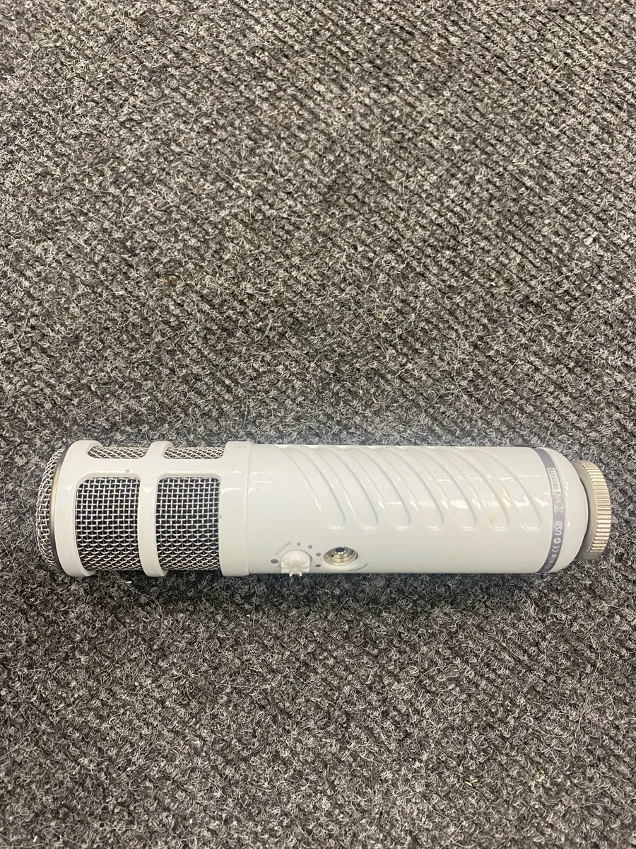 Rode Podcaster USB Microphone - Image 2