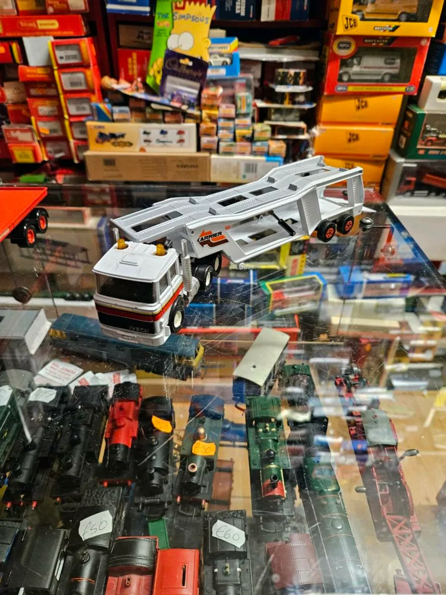 Matchbox Superkings Car Transporter - Image 1