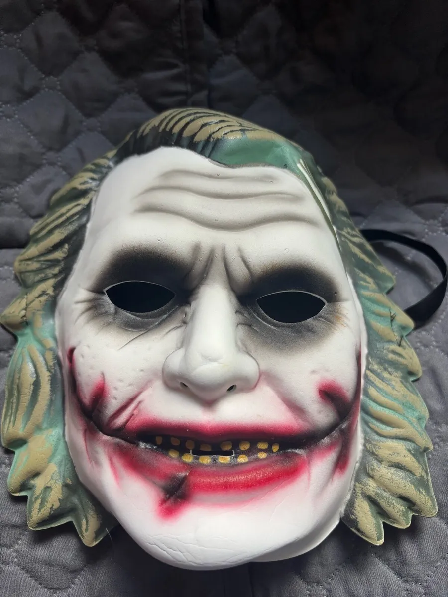 Halloween costume - Image 2
