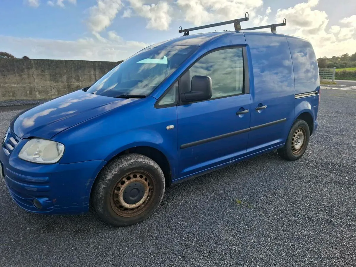 V W Caddy - Image 2