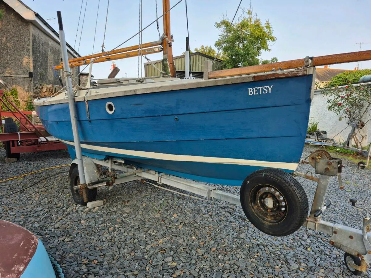 Cornish crabbers shrimper 19 sailing boat and trai - Image 4